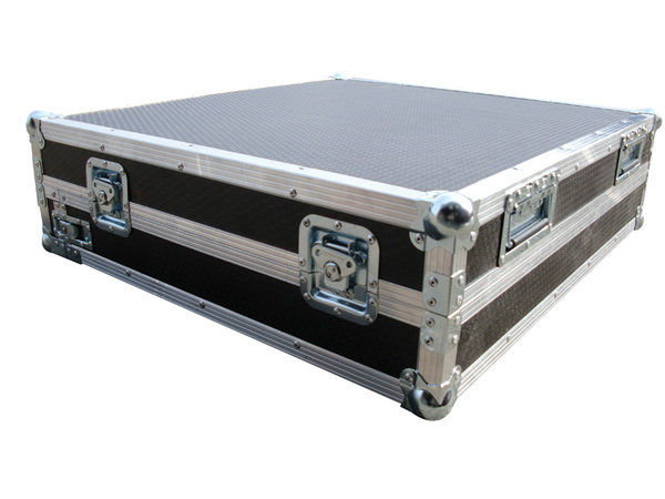 Avolites Pearl Expert Mixer Flightcase